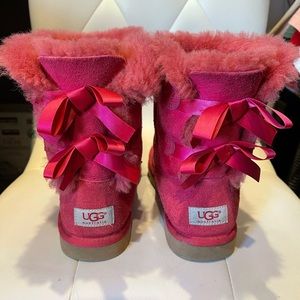 Pink bow UGGS